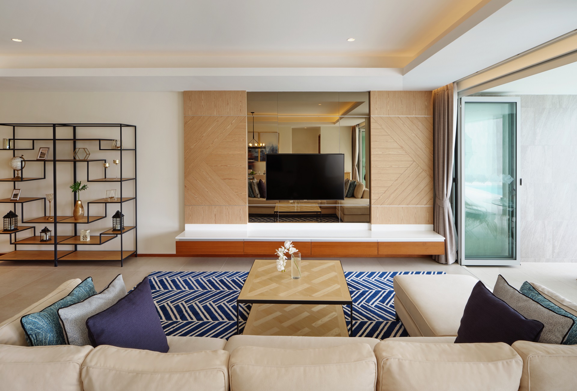 Three-Bedroom Pool Suite Beachfront